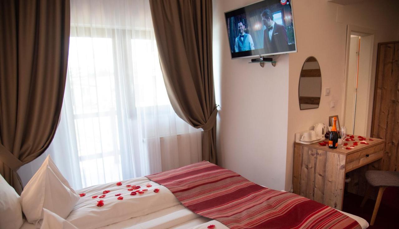 Pensiune Rara Păltiniş Kültér fotó